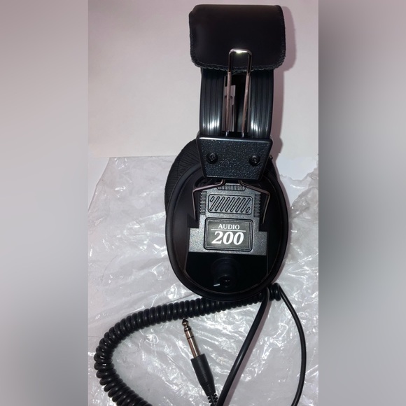 Stereo/Gaming Wired Headset - Picture 2 of 7